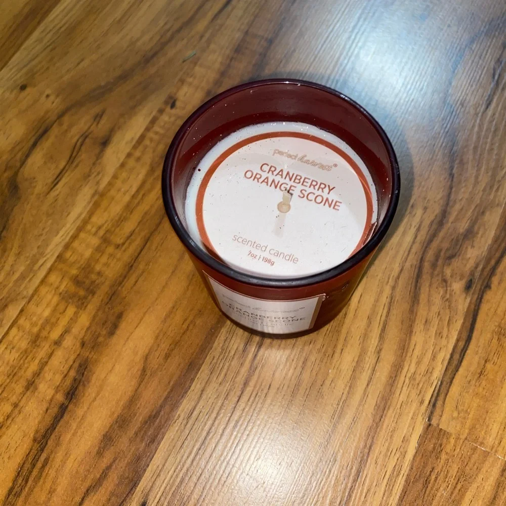 Perfect Harvest Cranberry Orange Scone Glass Scented Candle 7 Ounces (New)